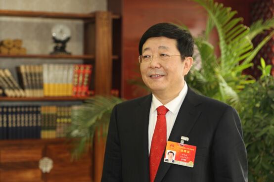 东旭集团有限公司董事长李兆廷：建议组建“一条龙”的石墨烯产业发展联盟
