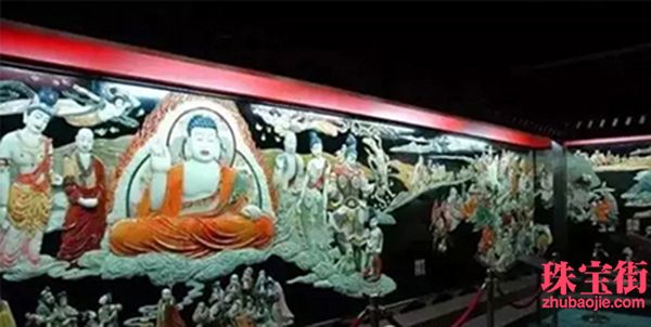 用料30吨玉石，雕成重达10吨的丝绸之路PK清明上河图