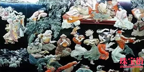 用料30吨玉石，雕成重达10吨的丝绸之路PK清明上河图