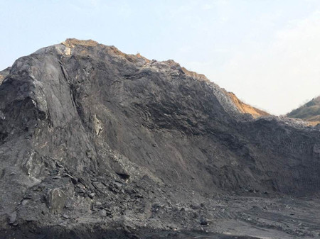 江西-黑滑石10亿吨以上