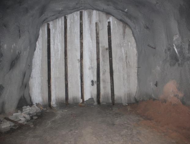 胶结充填矿井地下开采节地技术