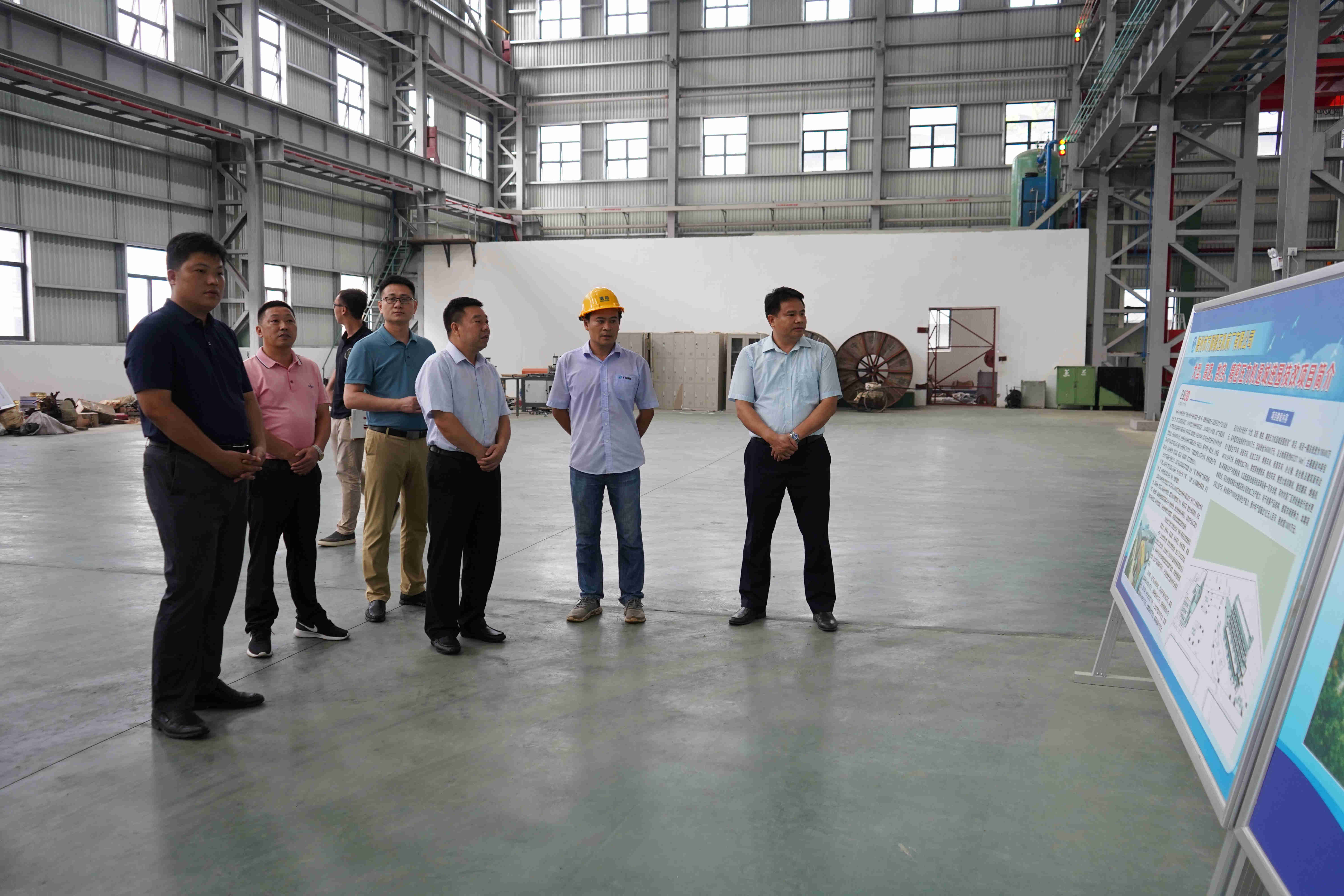 广西贺州旺高工业区到梧州、肇庆考察调研标准厂房项目