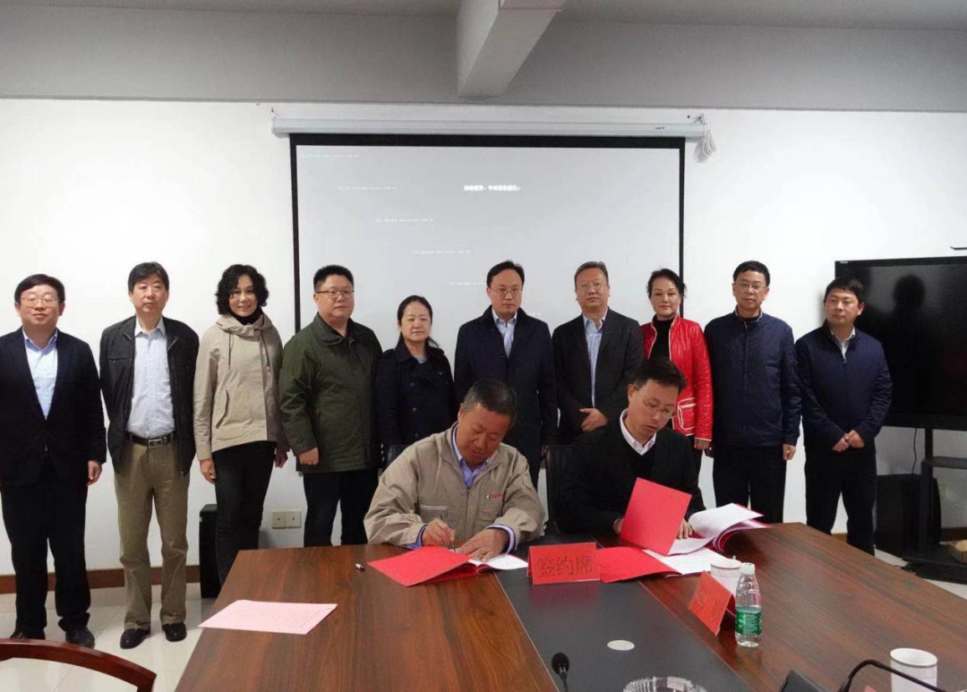 贵州开阳签约年产200万吨超细硫酸钙（塑料填充剂）项目