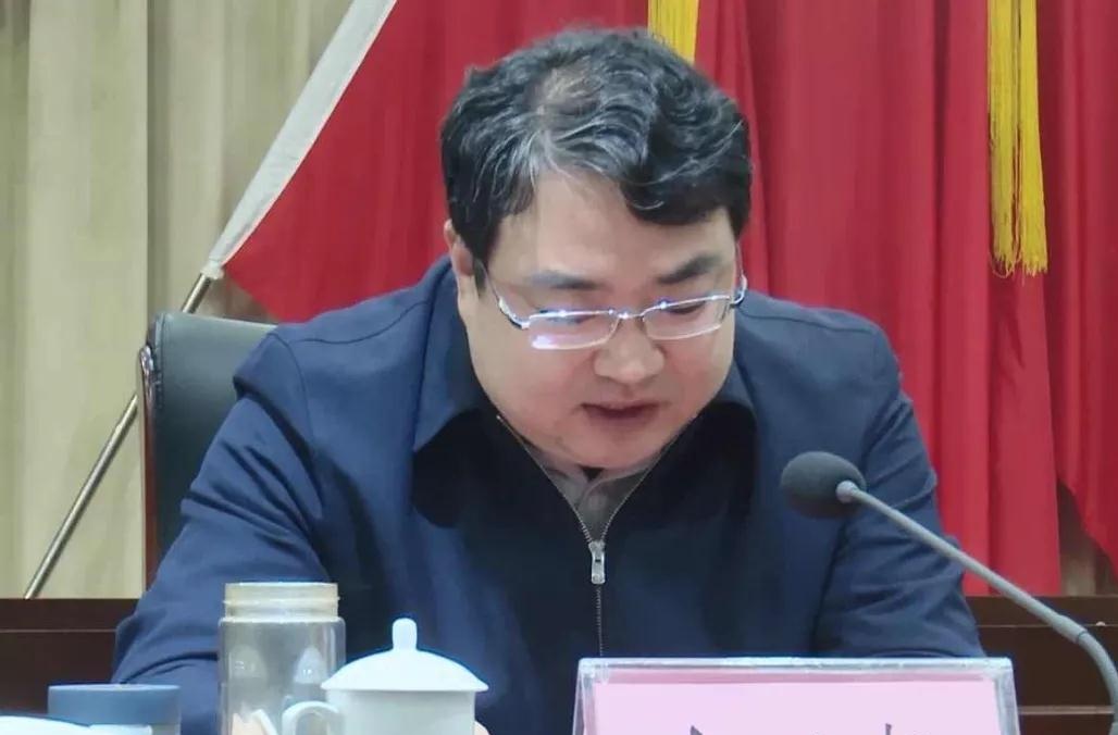 热烈祝贺南阳碳酸钙产业协会成立大会圆满成功召开！ 　　