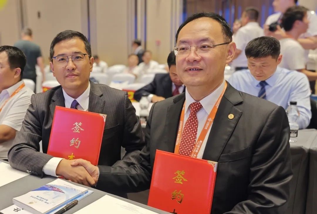 广西合浦县签约2个高纯石英砂、硅微粉、石英板材项目 　　 　　