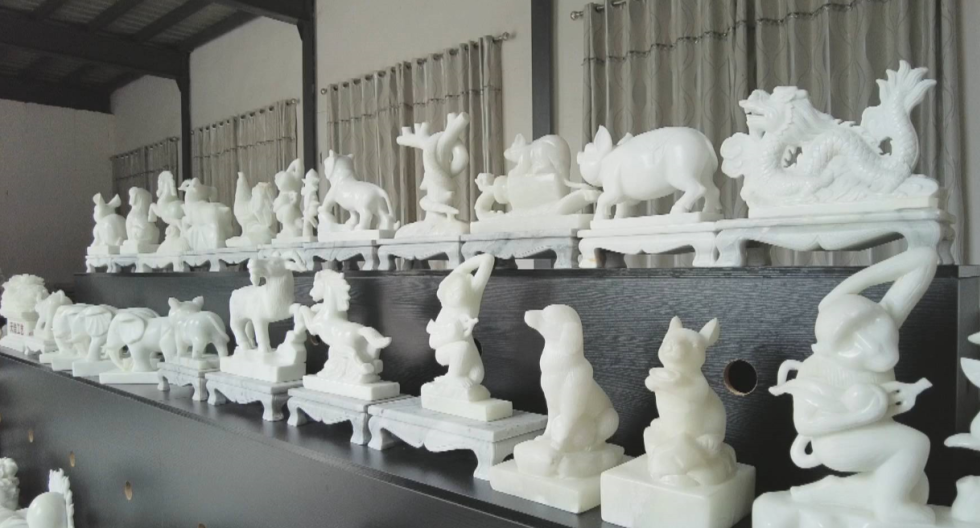 【产业】储量1.26亿吨，云南红河县推动石膏产业发展壮大 　　
