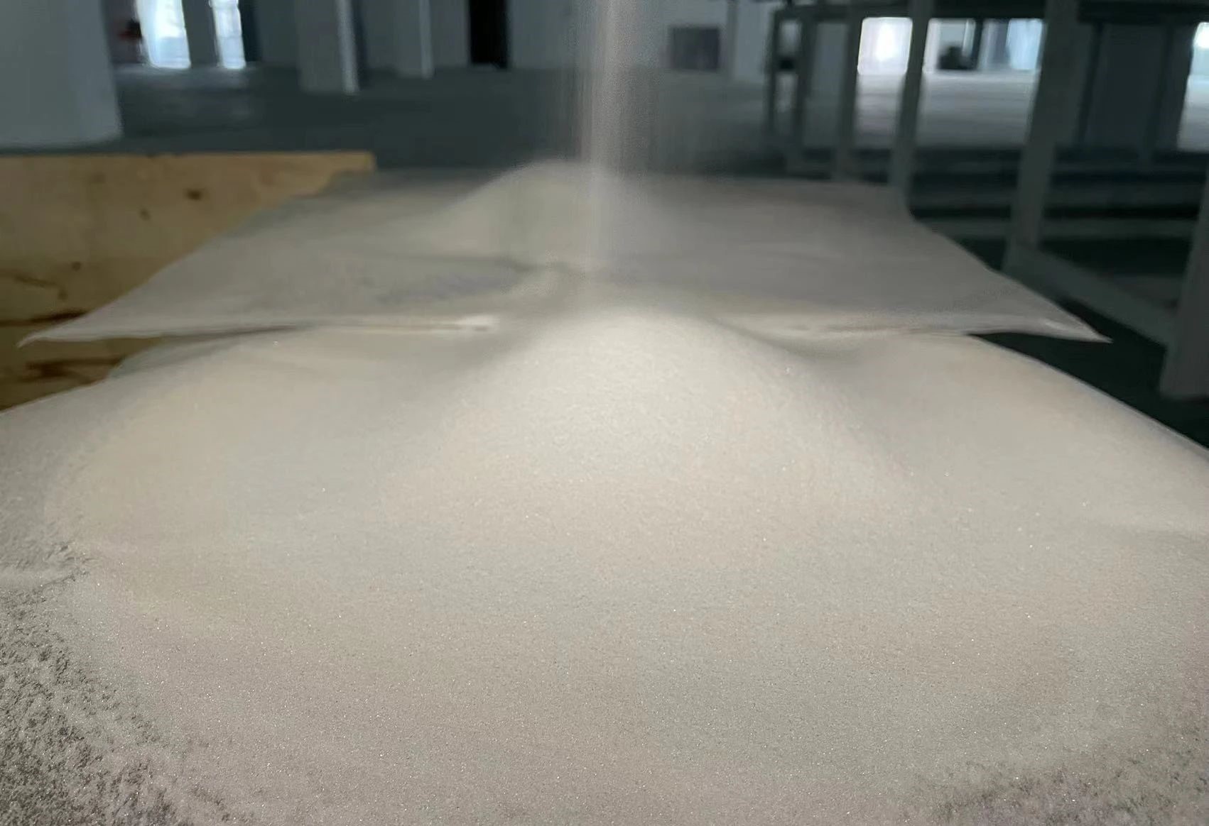 【资讯】纯度4N8级，正鑫硅基高纯石英砂项目试生产成功！ 　　 　　