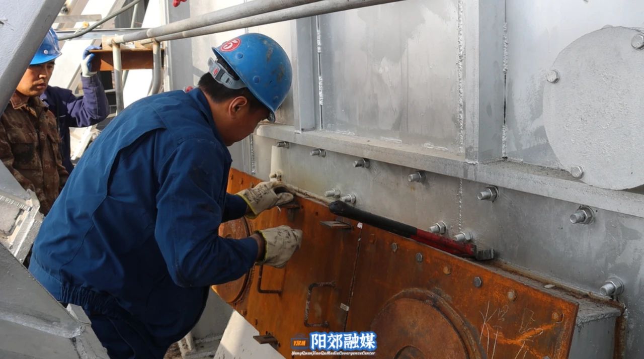 山西20万吨氧化钙生产线点火成功 　　