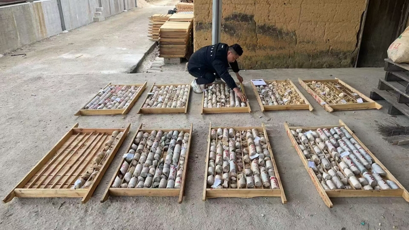 超1000万吨，江西井冈山发现大型玻璃用石英岩矿  