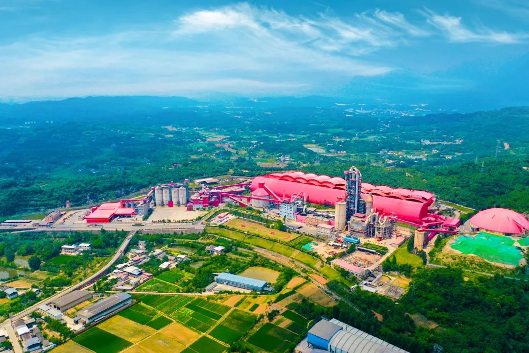 四川江油市钙基新材料产业登高逐新