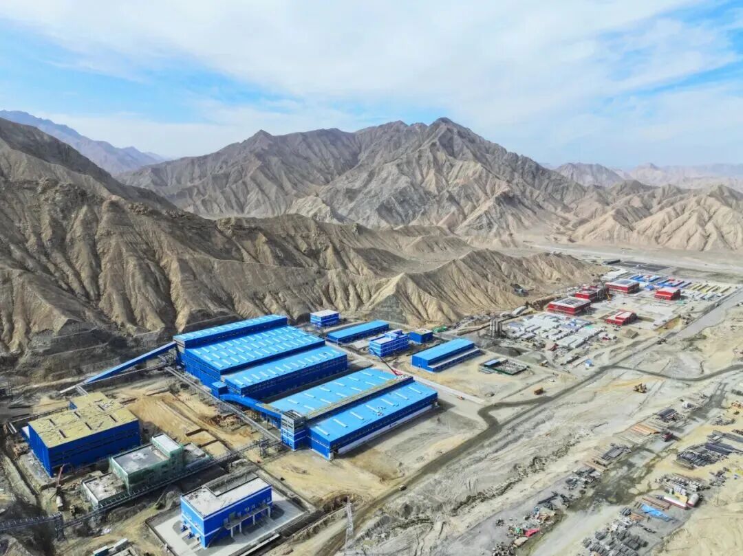 亚洲最大单体矿，新疆若羌县120万吨/年萤石采选项目投产