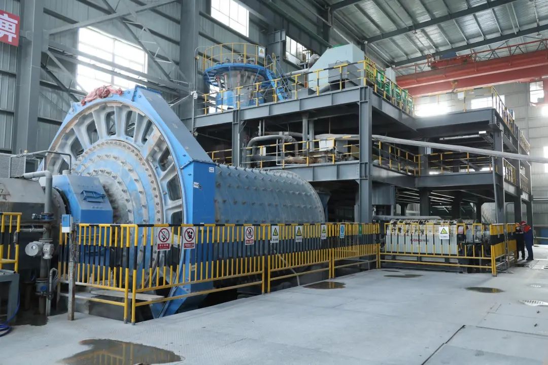资源量92亿吨，内蒙古锡盟加速构建锂资源产业集群   https://mp.weixin.qq.com/s/vsumx05mUQhmtxx_48O_4g  