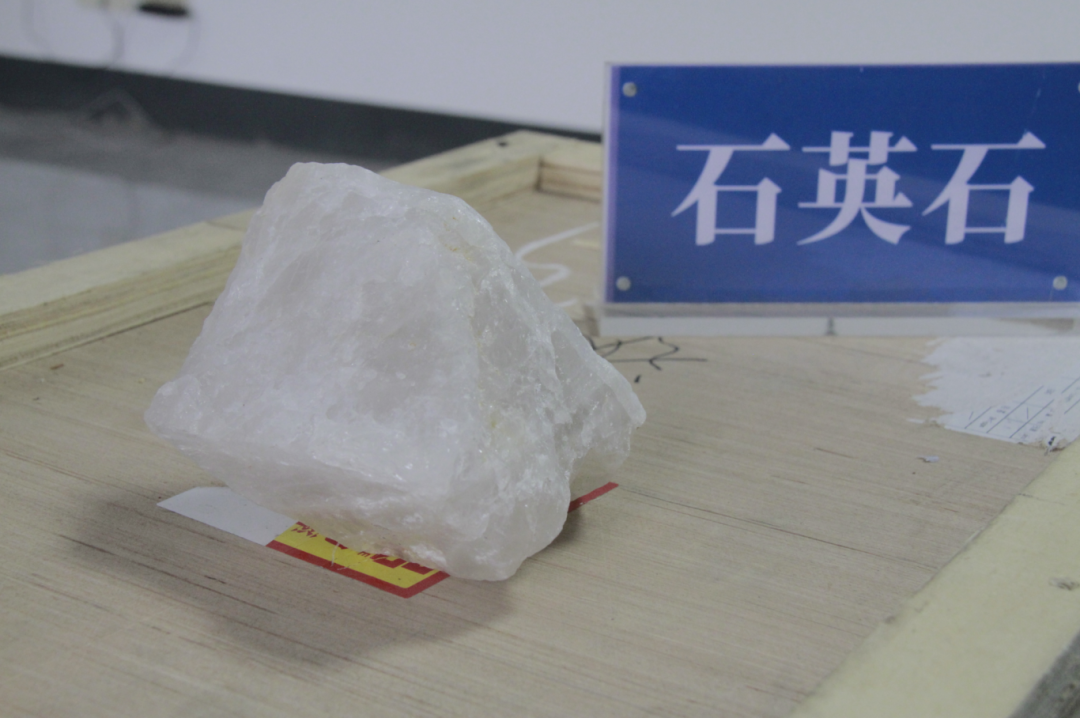 四川马边石英拉管项目即将投产，填补西南区域产业空白