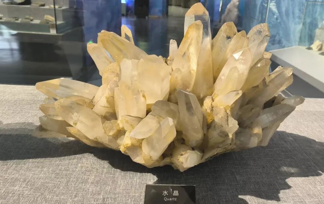 【科普课堂】什么是石英？有哪些关键特征及用途？  